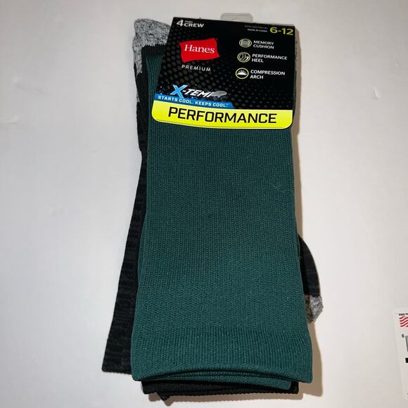 Hanes Other - Hanes Premium Performance X-temp 4 pair crew socks memory cush, stays cool 6-12